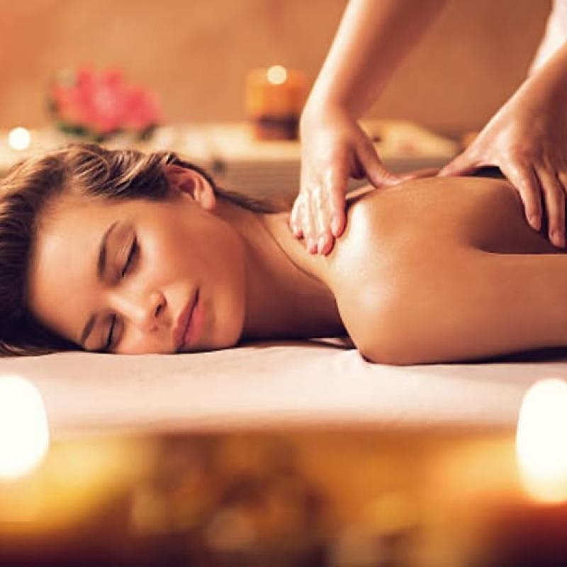 Dopřejte si zasloužený odpočinek – nově u nás masáže s Ondřejem Šťastným