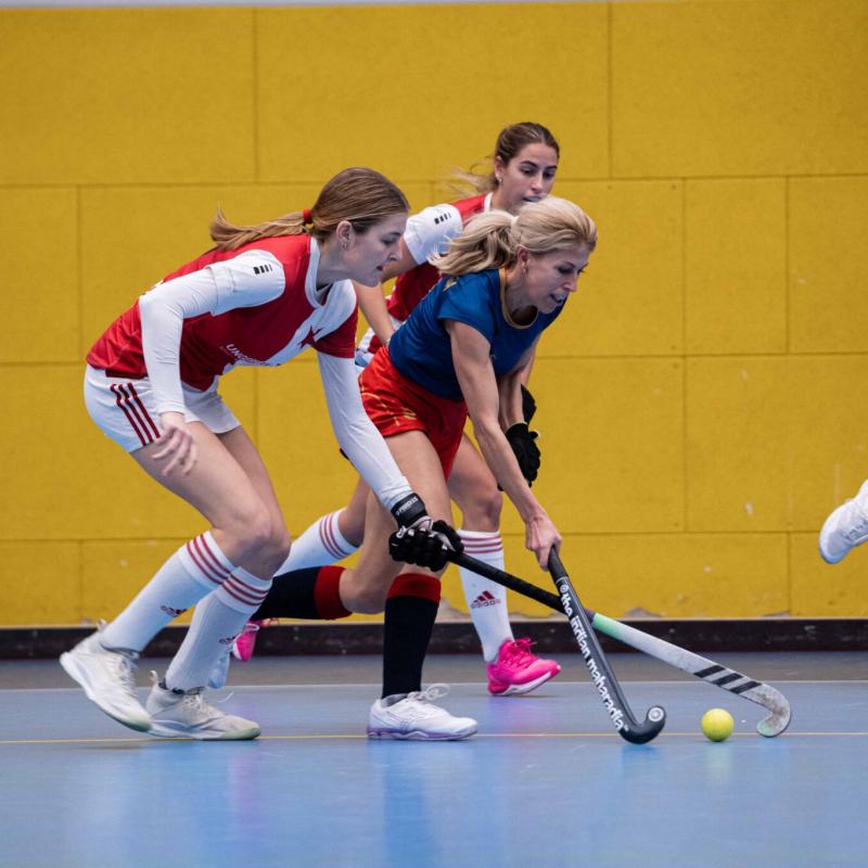 Sobotní halový hokej ve Kbelích: šest utkání v jednom dni