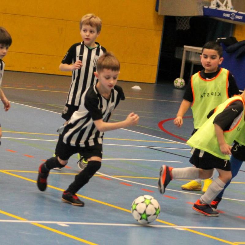 Kbelský koláč: tradiční fotbalový turnaj poprvé v roce 2026