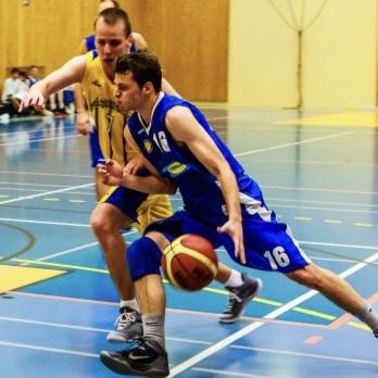 Basketbalový víkend ve Kbelích